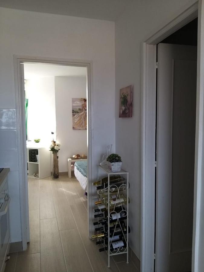 Neu Renoviertes, Huebsches Und Gemuetliches Appartement Mit Balkon Und Meerblick Costa De Antigua Eksteriør billede