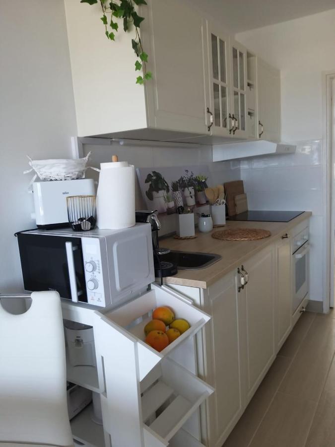 Neu Renoviertes, Huebsches Und Gemuetliches Appartement Mit Balkon Und Meerblick Costa De Antigua Eksteriør billede